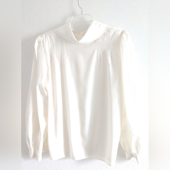 Lovely Vintage Ivory Blouse High Cowl Neck Statement Back Modest Large Chest 40" - Picture 1 of 7